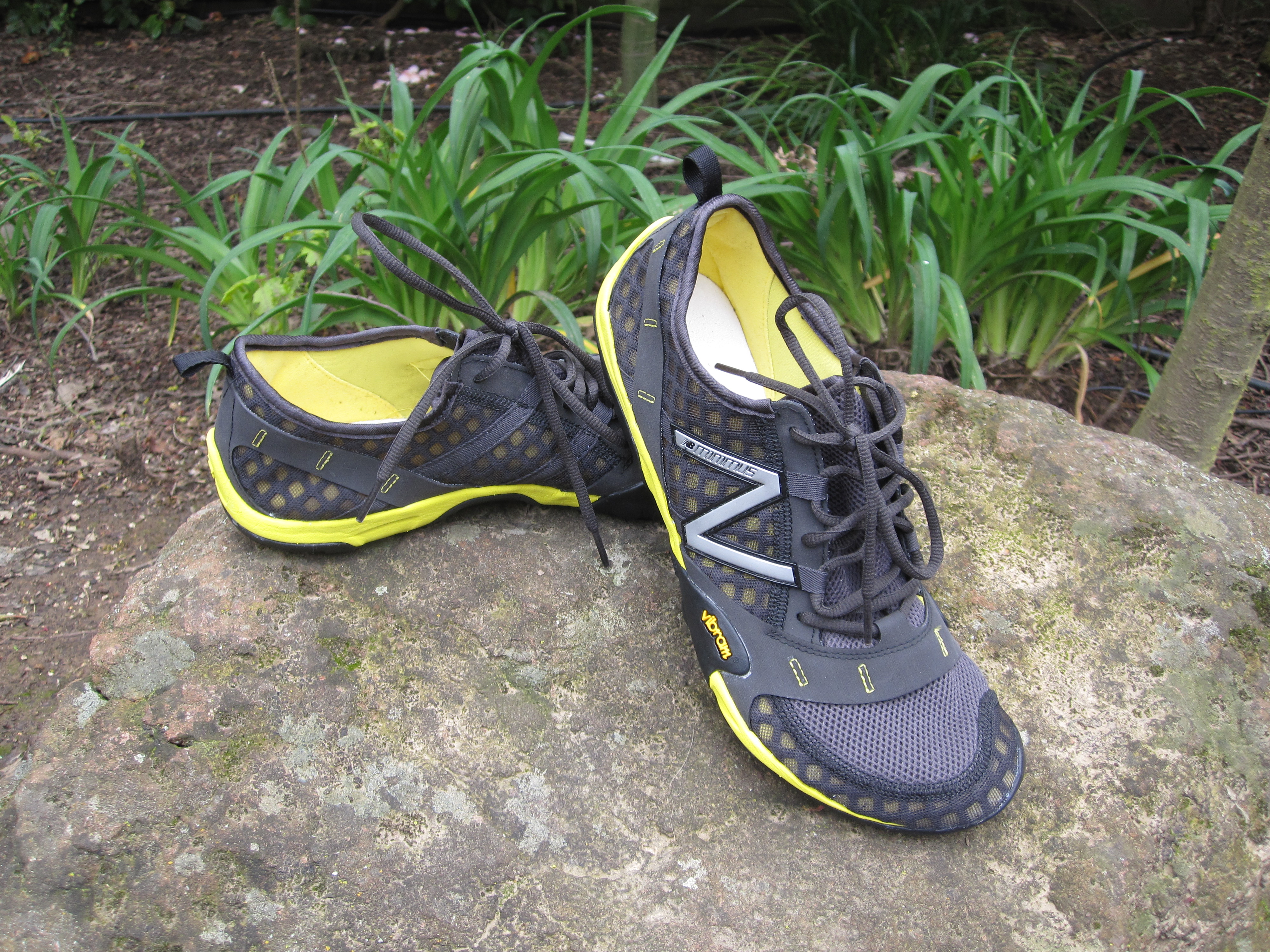 new balance minimus trail runners,new 