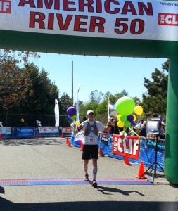 Lennard Hachmann celebrates a 7:55 finish (SRN photo)