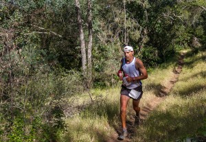 Rich Hanna running alone. (Photo courtesy Sean Dulany, http://freeplaymagazine.com/)